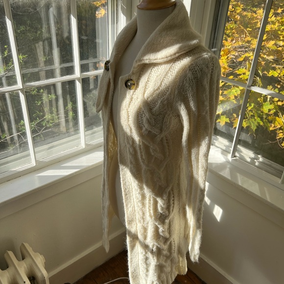 Banana Republic Sweaters - BANANA REPUBLIC chunky long open cardigan single button cable designs